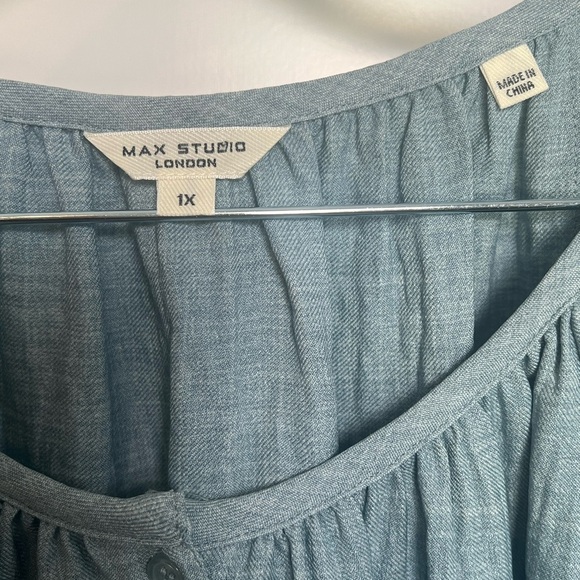 Max Studio Balloon Sleeve Top (1X) - Picture 3 of 3